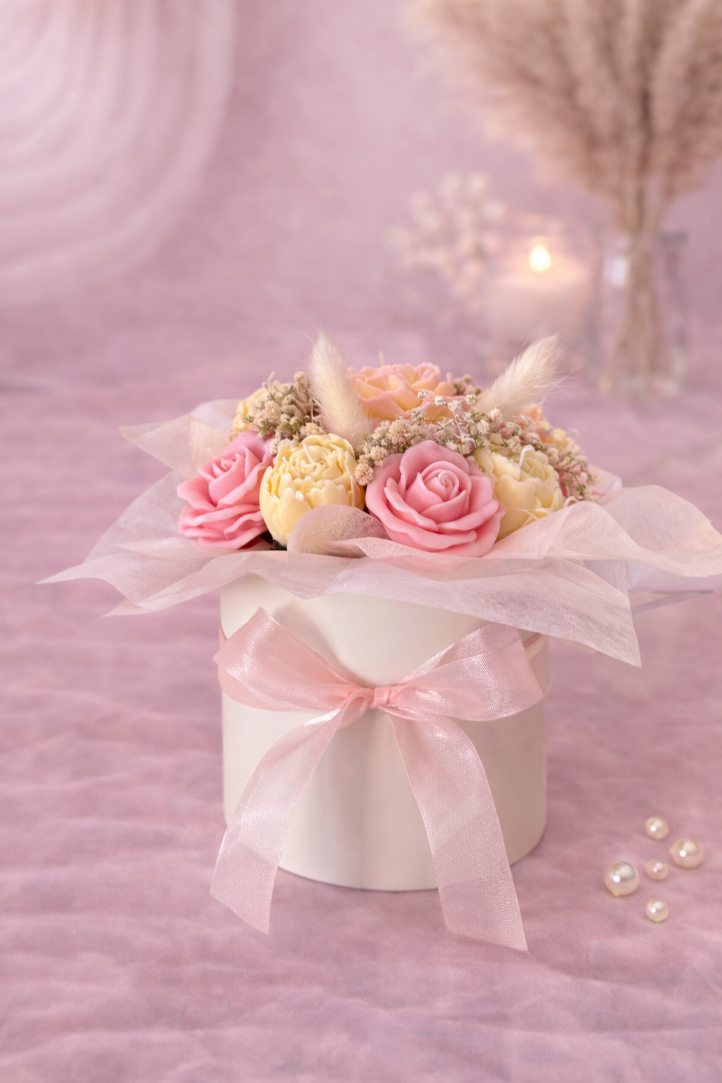 Pot de 9 bougies fleurs jaune/rose - Parfum monoi